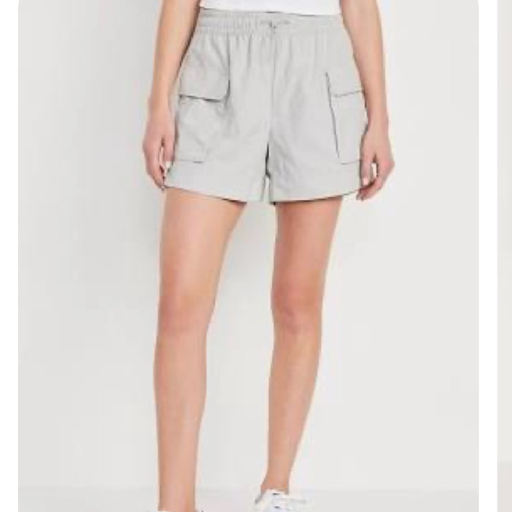 Old Navy High-Waisted Cargo Utility Grey Shorts Size XS